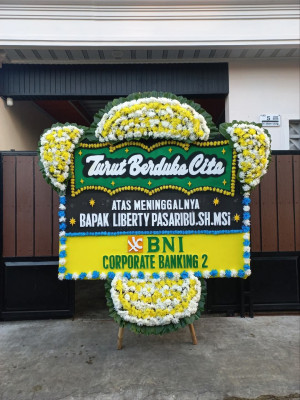 Papan Bunga Duka di Pangumbahan