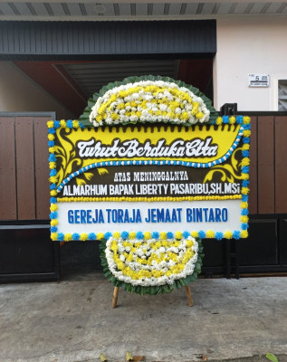 Papan Bunga Duka di Pangumbahan